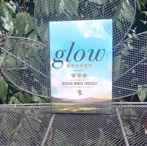 🔥4/$20🔥Glow- Jessica Maria Tuccelli